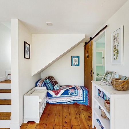 A Chatham Pearl On Oyster River Экстерьер фото
