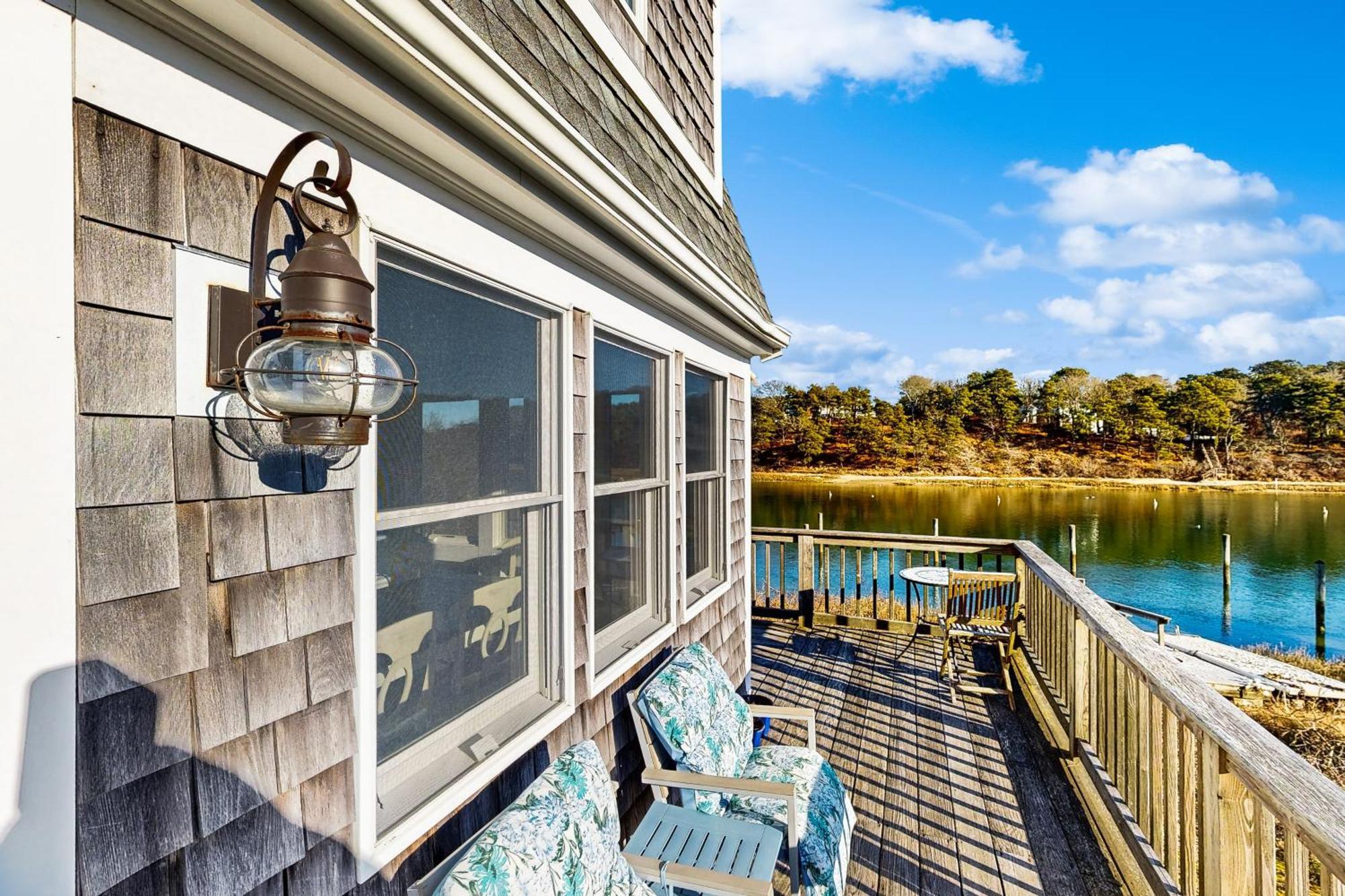 A Chatham Pearl On Oyster River Экстерьер фото